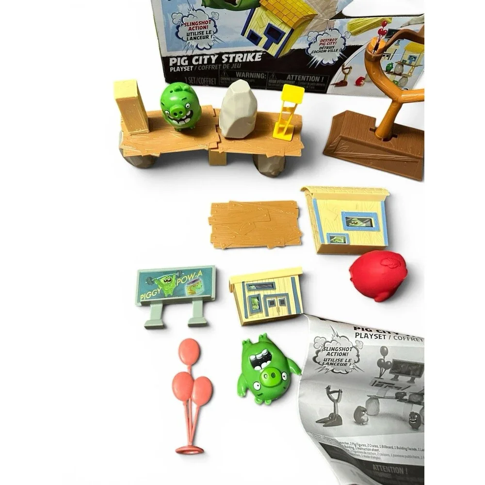 Spin Master Angry Birds Pig City Strike Slingshot Action Game Incomplete